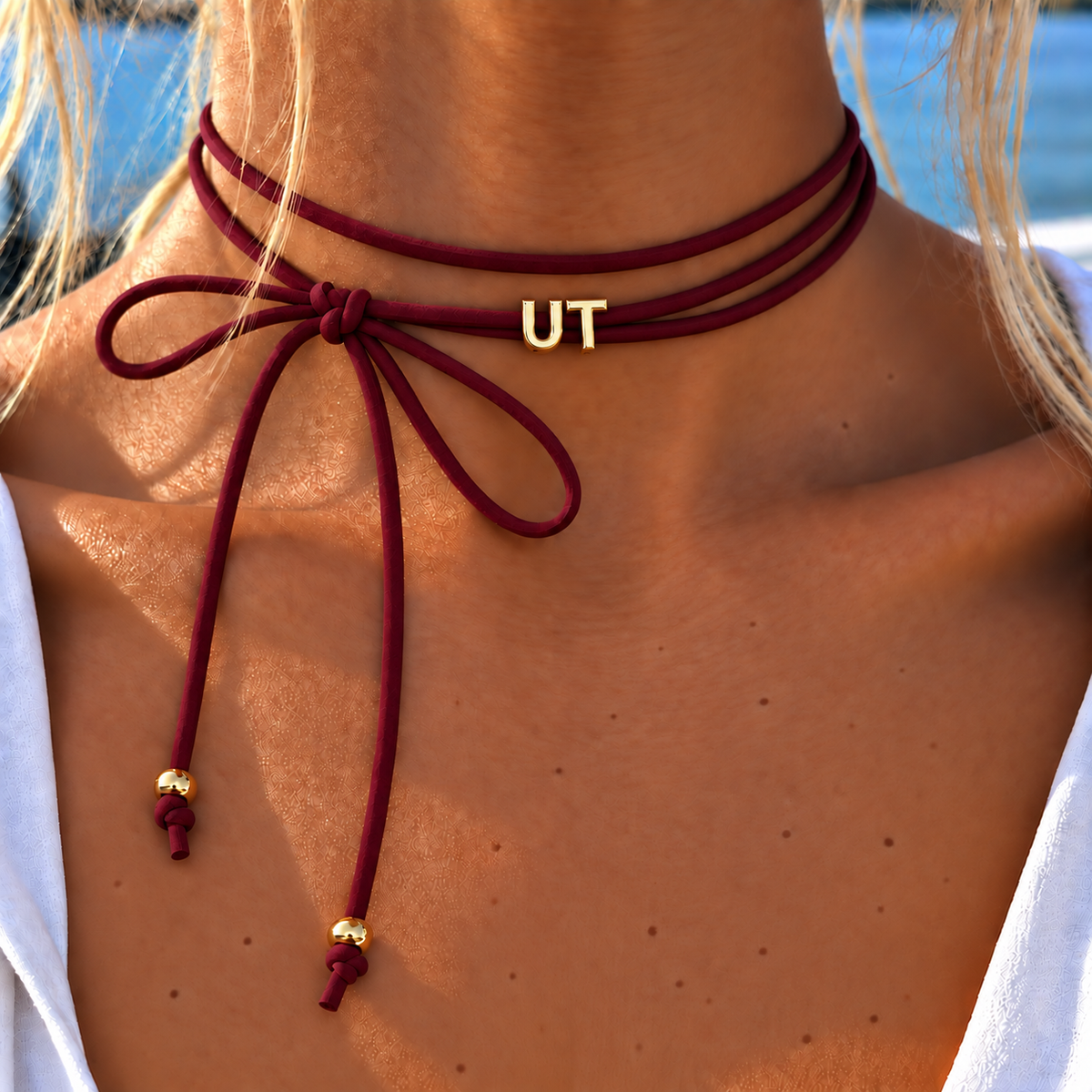 UT BowTie Necklace (red/white)